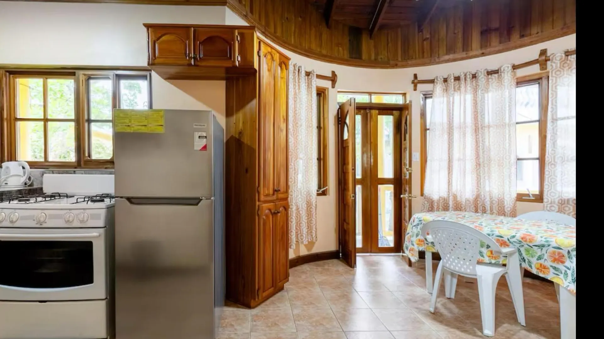 R&V Villa Negril